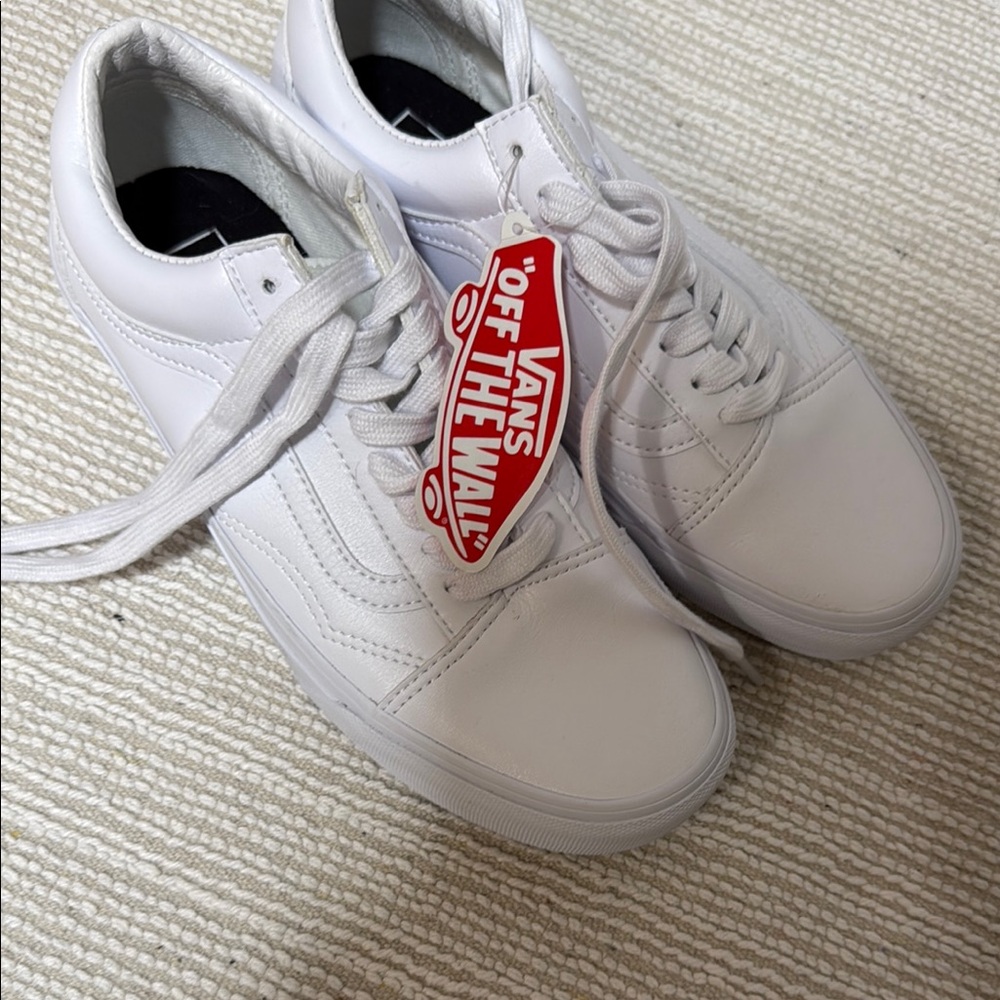 Vans White Sneakers Classic Design Comfort